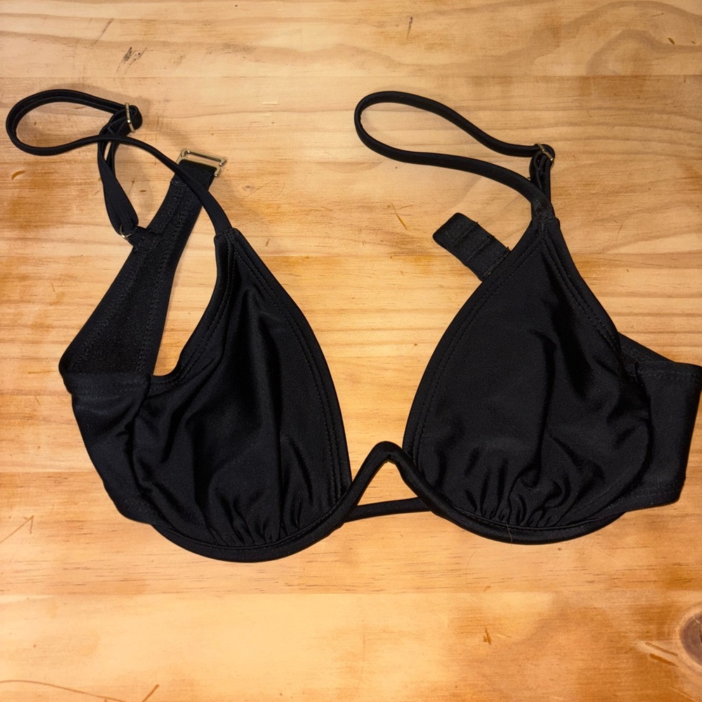 Black Women's bikini top